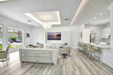 Welcome to this light & bright convertible 3 bedroom, 2 bathroom on Hunters Run Golf and Country Club in Florida - for sale on GolfHomes.com, golf home, golf lot