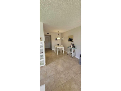 Well maintained condo 1 bedroom, 1 bath. First floor and corner on Sunrise Lakes Phase III in Florida - for sale on GolfHomes.com, golf home, golf lot