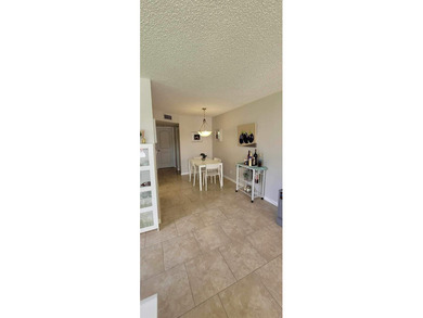 Well maintained condo 1 bedroom, 1 bath. First floor and corner on Sunrise Lakes Phase III in Florida - for sale on GolfHomes.com, golf home, golf lot