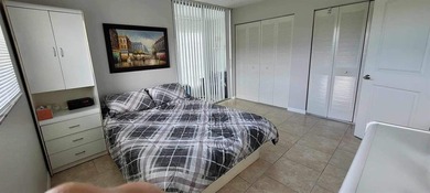 Well maintained condo 1 bedroom, 1 bath. First floor and corner on Sunrise Lakes Phase III in Florida - for sale on GolfHomes.com, golf home, golf lot