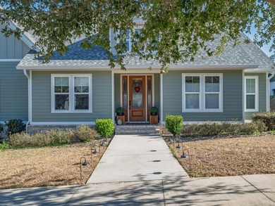 Parade of Homes 2023. Like new construction with lots of windows on Southwood Golf Club in Florida - for sale on GolfHomes.com, golf home, golf lot