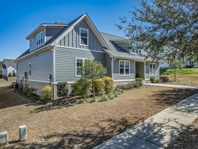 Parade of Homes 2023. Like new construction with lots of windows on Southwood Golf Club in Florida - for sale on GolfHomes.com, golf home, golf lot