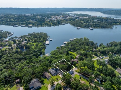 Calling all Chip & Joanna wannabes & weekend warriors!Tucked in on Kimberling City Golf Club in Missouri - for sale on GolfHomes.com, golf home, golf lot