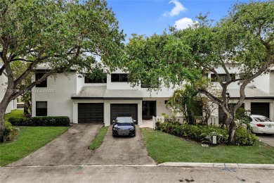Charming Townhouse with Water Views in Fairway Cove

Located on Jacaranda Golf Club in Florida - for sale on GolfHomes.com, golf home, golf lot