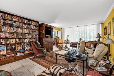 Ground floor unit walk out to the pool! 1100+ square foot 2bd on Palm-Aire Country Club and Resort - Palms in Florida - for sale on GolfHomes.com, golf home, golf lot