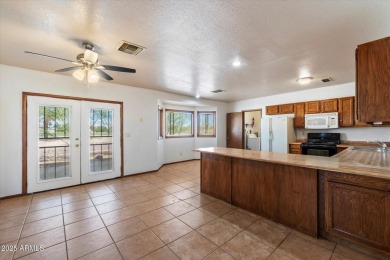 Talk about Tee-Time! Welcome to this great opportunity situated on Arizona City Golf Club in Arizona - for sale on GolfHomes.com, golf home, golf lot