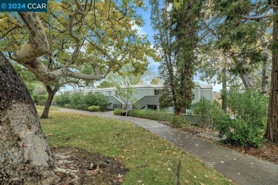 Beautifully  remodeled 2 bedroom, 2 bathroom Carmel, walking on Rossmoor Golf Course in California - for sale on GolfHomes.com, golf home, golf lot