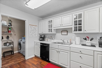 Attention buyers!  Come check out this awesome condo in Pointe on Pointe Royale Village Country Club in Missouri - for sale on GolfHomes.com, golf home, golf lot