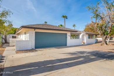 This spacious 5 BR/2 BA 2568SF home in the Park has been fully on Wigwam Golf and Country Club in Arizona - for sale on GolfHomes.com, golf home, golf lot