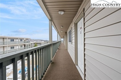 Located at over 5,000 feet elevation at the top of Beech on Beech Mountain Club in North Carolina - for sale on GolfHomes.com, golf home, golf lot