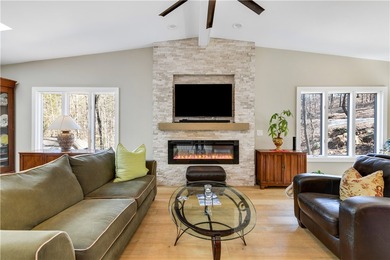 Welcome to your Keowee Life in the amenity-rich community of on Keowee Key Golf and Country Club in South Carolina - for sale on GolfHomes.com, golf home, golf lot