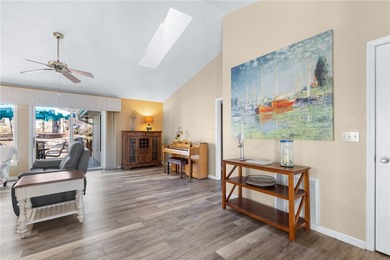 Sunshine fills this cheerful, move-in-ready one-level home on Keowee Key Golf and Country Club in South Carolina - for sale on GolfHomes.com, golf home, golf lot