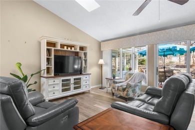 Sunshine fills this cheerful, move-in-ready one-level home on Keowee Key Golf and Country Club in South Carolina - for sale on GolfHomes.com, golf home, golf lot