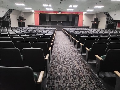 MOTIVATED SELLER OFFERS TO PRE-PAY ONE YEAR OF THE RECREATION on Sunrise Lakes Phase IV Golf Course in Florida - for sale on GolfHomes.com, golf home, golf lot