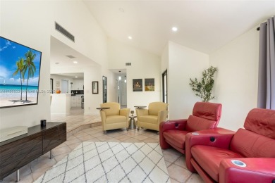 Welcome to this beautifully updated 3 bed, 2 bath condo villa on Grande Oaks Golf Club in Florida - for sale on GolfHomes.com, golf home, golf lot