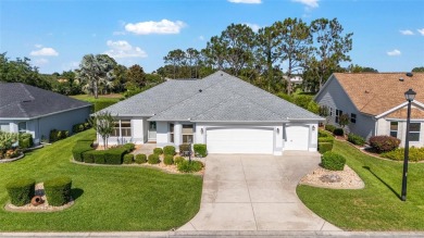 GOLF FRONT, ROOM FOR A POOL, and TURNKEY! NO BOND! UNIQUE! on The Links of Spruce Creek in Florida - for sale on GolfHomes.com, golf home, golf lot