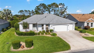 GOLF FRONT, ROOM FOR A POOL, and TURNKEY! NO BOND! UNIQUE! on The Links of Spruce Creek in Florida - for sale on GolfHomes.com, golf home, golf lot