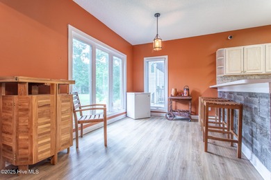 FABULOUS OPPORTUNITY FOR SOUGHT AFTER 2BR/2BA CONDO ON THE GOLF on Sound Golf Links at Albemarle Plantation in North Carolina - for sale on GolfHomes.com, golf home, golf lot