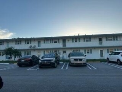 Great updated ground floor unit, well managed and maintained on Leisureville Community Golf Course in Florida - for sale on GolfHomes.com, golf home, golf lot