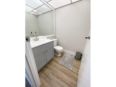 Amazing Price on This Updated 1-Bedroom, 1.5-Bath Unit in the on Addison Reserve in Florida - for sale on GolfHomes.com, golf home, golf lot