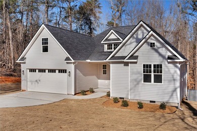 Stunning New Craftsman Construction - Main Level Living at its on The Trail At Chickasaw Pointe in South Carolina - for sale on GolfHomes.com, golf home, golf lot
