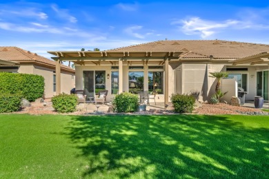 Beautifully UPDATED and well maintained SOUTH facing home on on Heritage Palms Golf Club in California - for sale on GolfHomes.com, golf home, golf lot