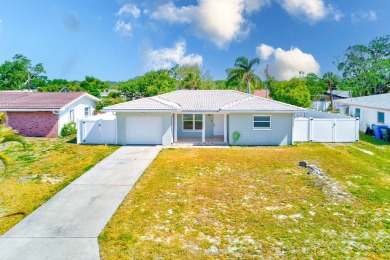 Buy This Home-Risk-Free! If you're not completely satisfied with on Pinecrest Golf Club in Florida - for sale on GolfHomes.com, golf home, golf lot