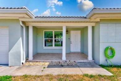 Buy This Home-Risk-Free! If you're not completely satisfied with on Pinecrest Golf Club in Florida - for sale on GolfHomes.com, golf home, golf lot