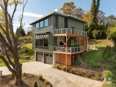 Welcome to 249 Fairway Drive, a stunning custom-built 3-bed, 3 on Asheville Municipal Golf Course in North Carolina - for sale on GolfHomes.com, golf home, golf lot