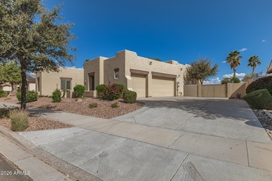 Golf course home in gated Madera! 5 bed/3.5 bath. 5th bedroom on Palm Valley Golf Club  in Arizona - for sale on GolfHomes.com, golf home, golf lot