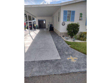This Immaculate 1260 sq ft home features two bedroom and two on Four Lakes Golf Club in Florida - for sale on GolfHomes.com, golf home, golf lot