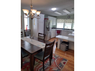 This Immaculate 1260 sq ft home features two bedroom and two on Four Lakes Golf Club in Florida - for sale on GolfHomes.com, golf home, golf lot