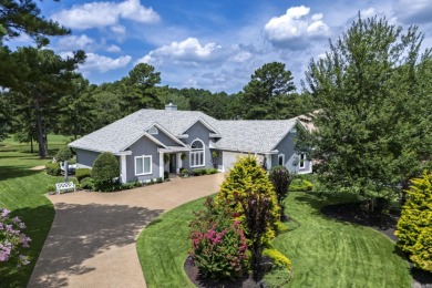 NICELY REMODELED. Awesome view of Diamante 17 green, pond and on Diamante Golf and Country Club in Arkansas - for sale on GolfHomes.com, golf home, golf lot