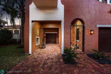 Parkland Golf and Country Club! Idyllic curb appeal with a on Parkland Golf Club in Florida - for sale on GolfHomes.com, golf home, golf lot