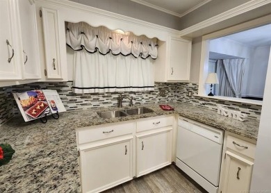 Beautiful 1-story 3 bed 2 1/2 bath full brick home in Indian on Indian Springs Country Club in Oklahoma - for sale on GolfHomes.com, golf home, golf lot