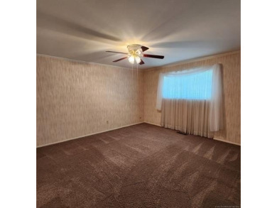 Beautiful 1-story 3 bed 2 1/2 bath full brick home in Indian on Indian Springs Country Club in Oklahoma - for sale on GolfHomes.com, golf home, golf lot
