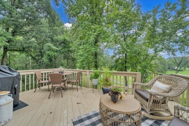 1037 Whitetail Dr is a beautifully maintained all-brick modern on Mariners Landing Golf and Country Club in Virginia - for sale on GolfHomes.com, golf home, golf lot