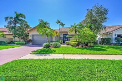 3 BEDROOM/2BATH THIS CHARMING, WELL KEPT HOME IS SITUATED IN A on Boca Greens Country Club in Florida - for sale on GolfHomes.com, golf home, golf lot