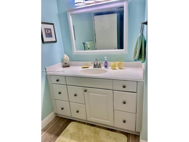 Beautiful 2 bedroom, 2 bath, furnished condo Split floor plan on Ocean Village Golf Course in Florida - for sale on GolfHomes.com, golf home, golf lot