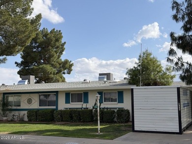 PENDING FORECLOSURE Golf Course Patio Home - 2-bedroom, 2-bath on Sun City South Golf Course in Arizona - for sale on GolfHomes.com, golf home, golf lot