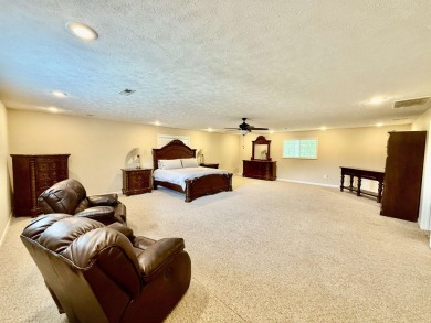 Charming cabin in the heart of Pickwick!  Minutes to golf course on Shiloh Falls Golf Club in Tennessee - for sale on GolfHomes.com, golf home, golf lot