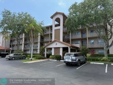 Don't miss this incredible opportunity to own a spacious on Flamingo Lakes Country Club in Florida - for sale on GolfHomes.com, golf home, golf lot