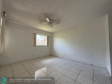 Don't miss this incredible opportunity to own a spacious on Flamingo Lakes Country Club in Florida - for sale on GolfHomes.com, golf home, golf lot
