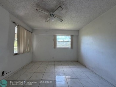 Don't miss this incredible opportunity to own a spacious on Flamingo Lakes Country Club in Florida - for sale on GolfHomes.com, golf home, golf lot