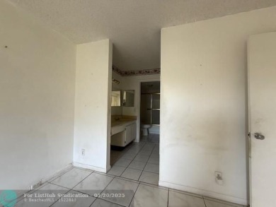 Don't miss this incredible opportunity to own a spacious on Flamingo Lakes Country Club in Florida - for sale on GolfHomes.com, golf home, golf lot