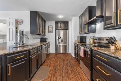 Nestled on a spacious corner lot in a quiet cul-de-sac, this on Wright Park Municipal Golf Course in Texas - for sale on GolfHomes.com, golf home, golf lot