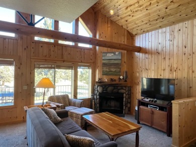 Beautifully located chalet on the RIdge Course in Eagle Crest on Eagle Crest Golf Resort - Resort Course in Oregon - for sale on GolfHomes.com, golf home, golf lot