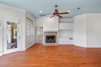 WELL MAINTAINED GOLF COURSE HOME near clubhouse in Pecan on Pecan Plantation Country Club in Texas - for sale on GolfHomes.com, golf home, golf lot