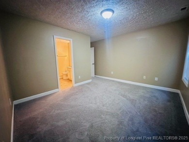 Nice 2-bedroom 2 full bath condo unit near King's Grant Golf and on Kings Grant Golf and Country Club in North Carolina - for sale on GolfHomes.com, golf home, golf lot