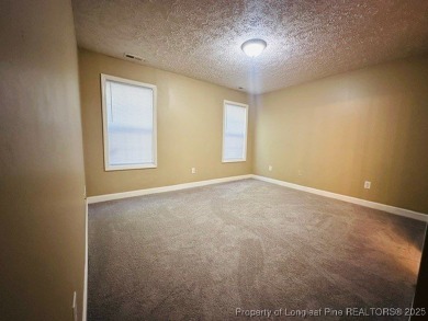 Nice 2-bedroom 2 full bath condo unit near King's Grant Golf and on Kings Grant Golf and Country Club in North Carolina - for sale on GolfHomes.com, golf home, golf lot